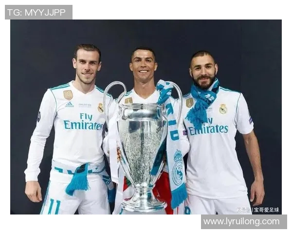 2013年欧冠经典对决曼联与皇马的巅峰对抗回顾与分析