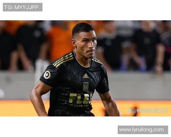 洛杉矶足球队迎战佩纳罗尔球队的精彩对决即将上演